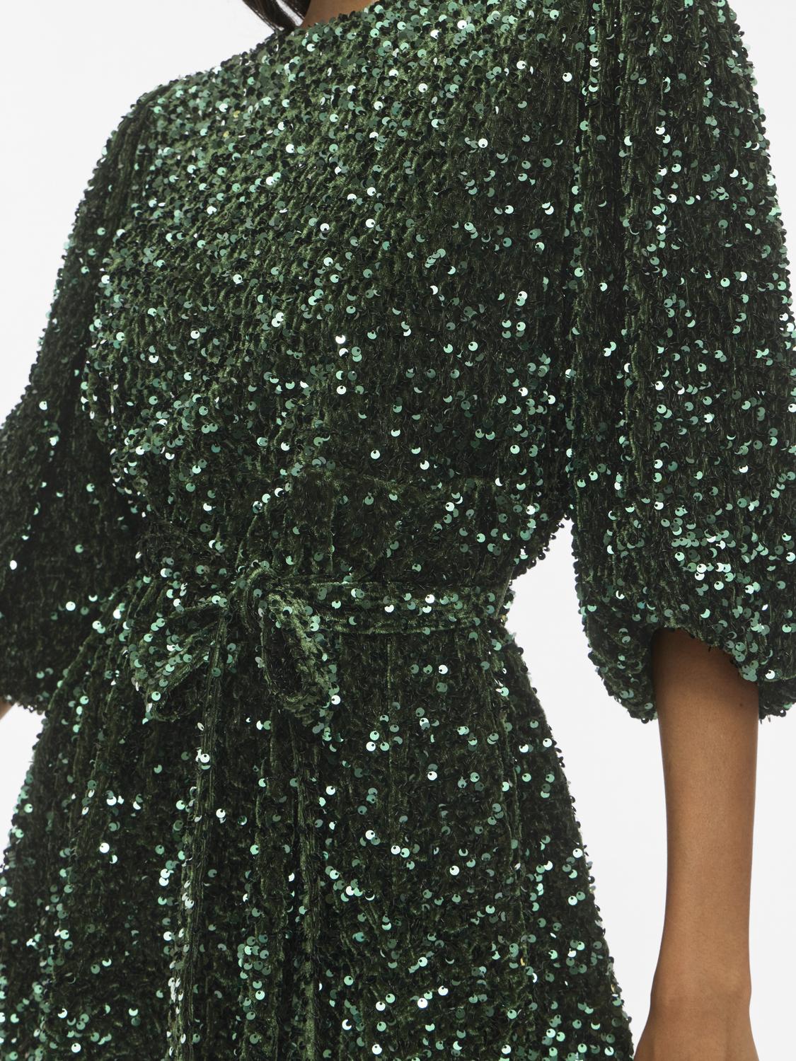 model_shot-detail